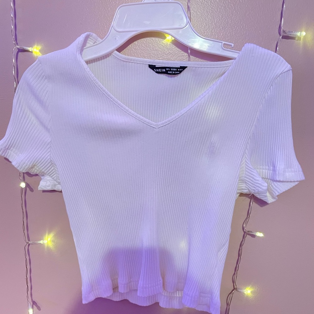 Shein White cropped T-Shirt